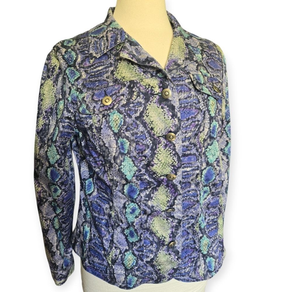 Hearts of Palm Blue and Green Snakeskin Print Lightweight Jacket